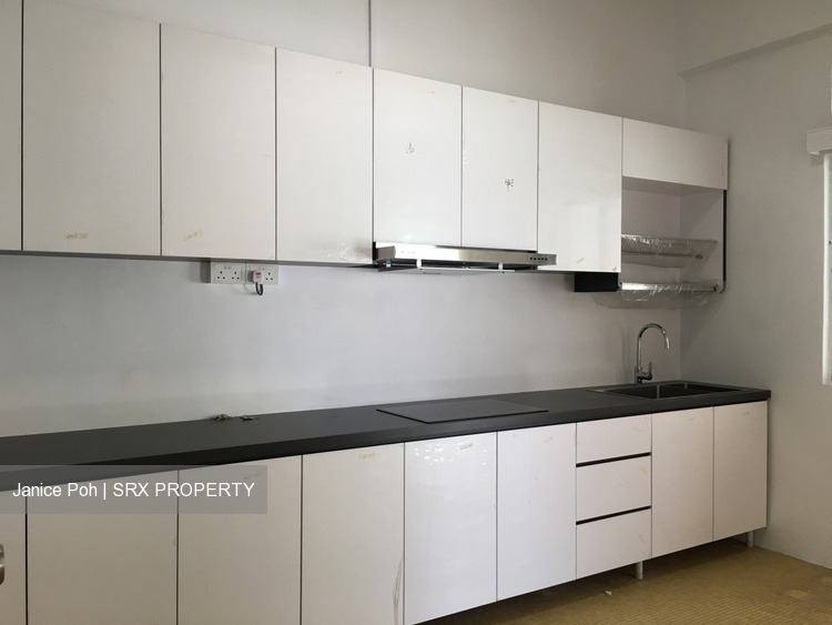 East Coast Drive (D15), Semi-Detached #206340281